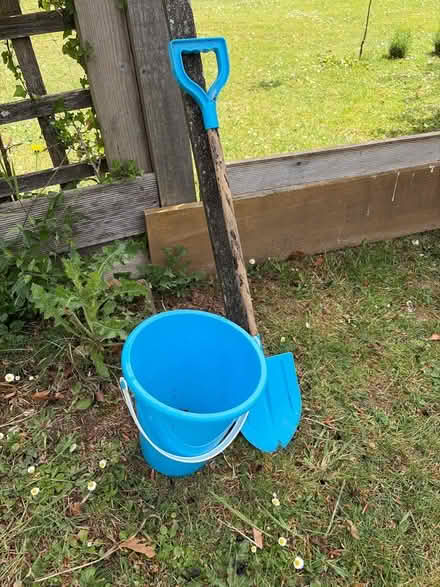 Photo of free Bucket and spade (Erskine Barracks SP2) #1