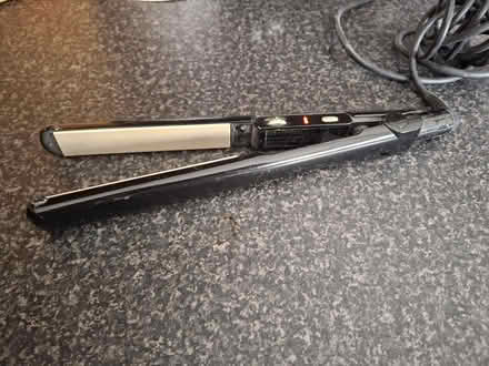 Photo of free BaByliss Black Hair Straigheners (Murrow) #2