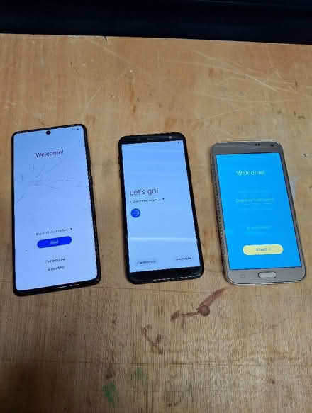 Photo of free Samsung mobile phones (Woolston WA1) #1