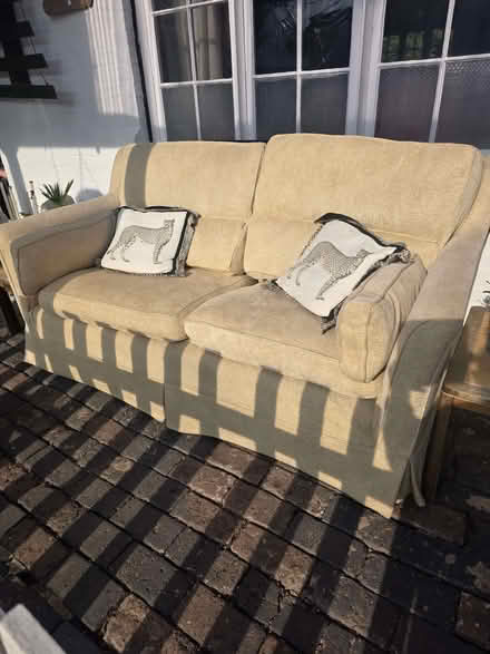 Photo of free OATMEAL SOFA. FAiR CONDITION (Tong TF11) #2