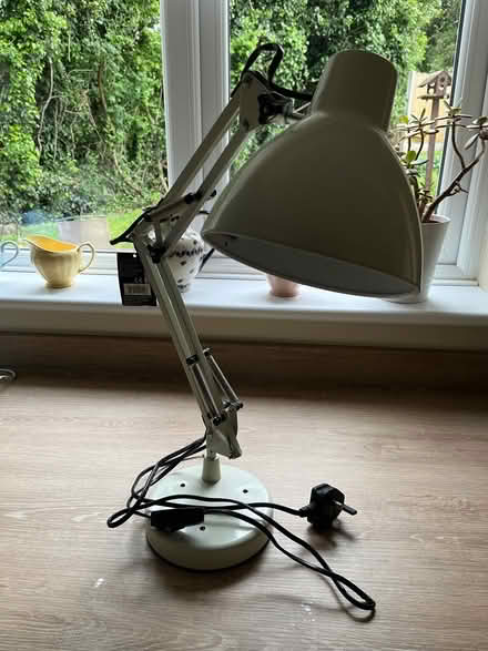 Photo of free Beige Desk Lamp (Telford TF1) #1