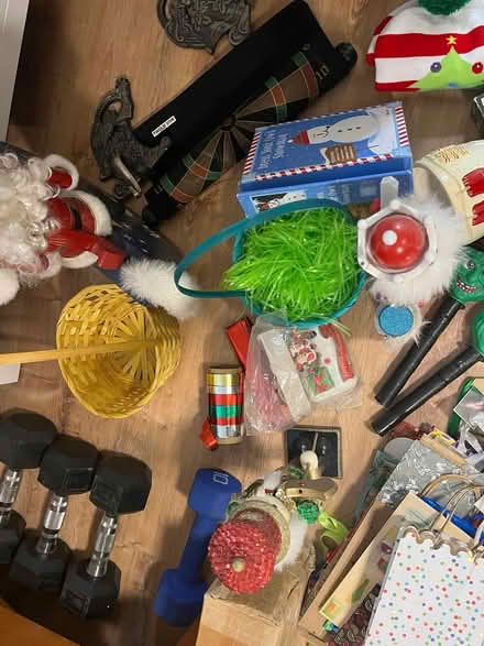 Photo of free Xmas decor and wrapping (Bloor West Village) #4