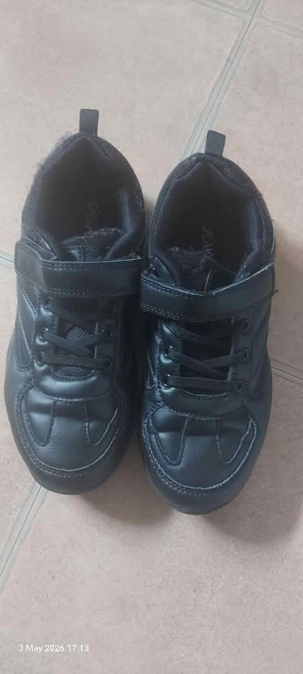 Photo of free School shoes size 4 (DA13 Meopham Culverstone Green) #1