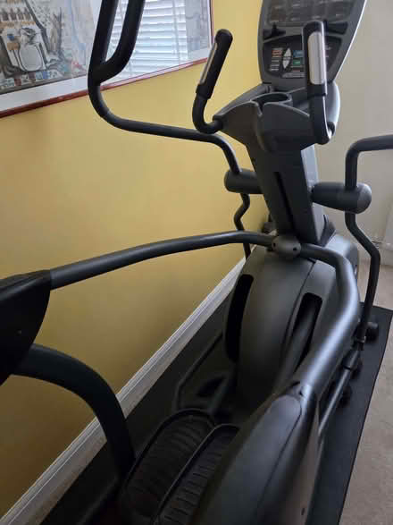 Photo of free Elliptical cross trainer NEEDS ELEC REPAIR (Wellingborough NN8) #1