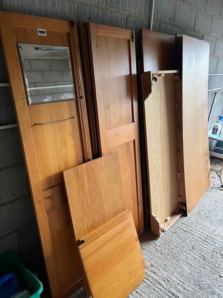 Photo of free Wardrobe (Purley CR8) #2