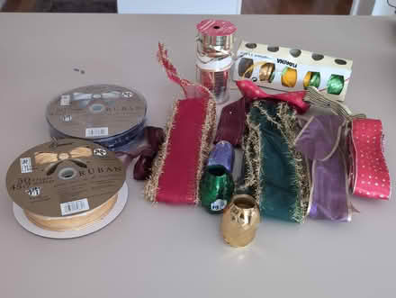 Photo of free Quality gift wrapping, ribbon, bows (Glebe) #2