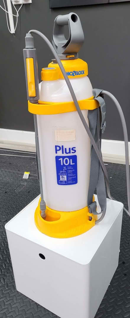 Photo of free Hozelock 10L Pump Sprayer (Great Billing NN3) #1