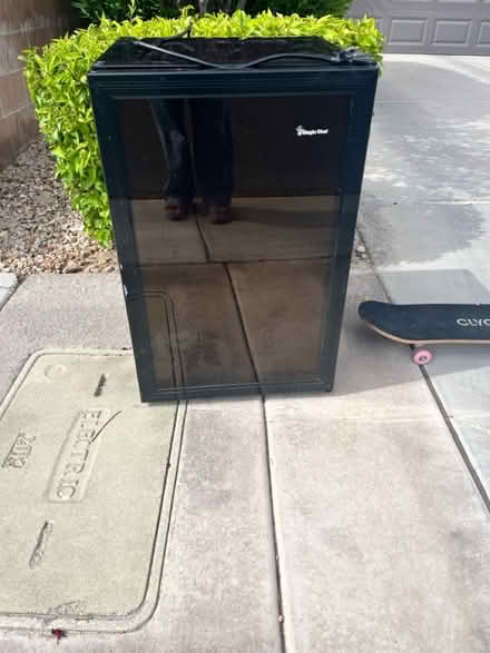 Photo of free wine refrigerator (Centennial Hills) #1