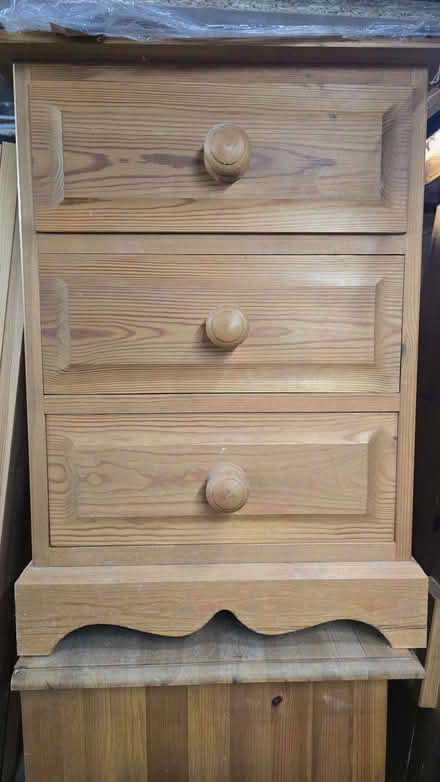 Photo of free Pine Bedroom Furniture (Fenwick DN6) #1