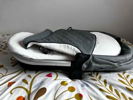 Photo of free Uppababy Bassinet/carrycot (The Triangle Estate RH15) #4