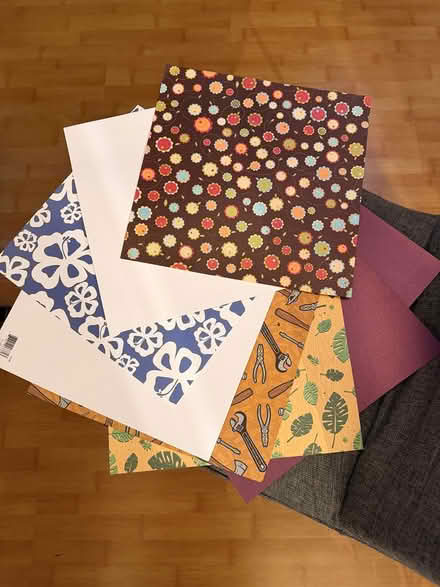 Photo of free Paper/Card stock (Sunnyvale (Wolfe)) #1