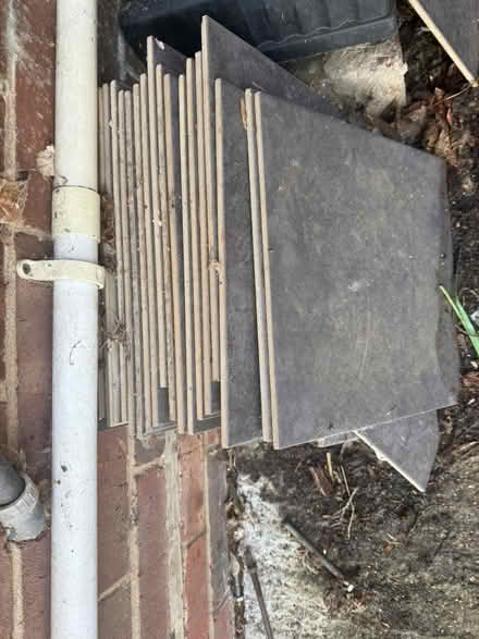 Photo of free 19 marbled porcelain floor tiles (BN7) #4
