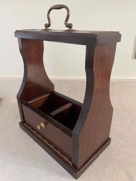 Photo of free Decanter holder (BR2) #2