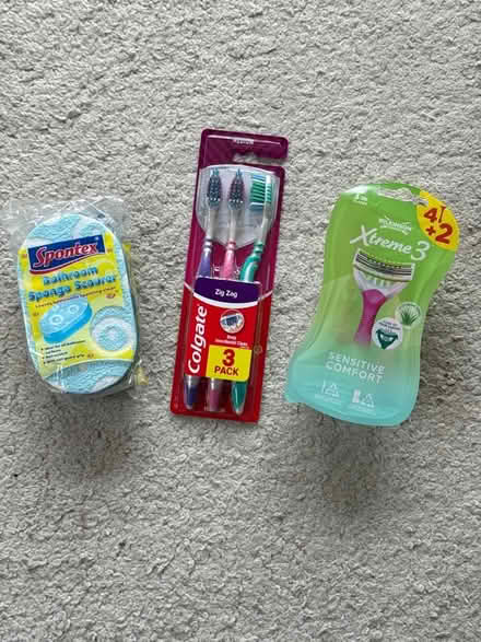 Photo of free Toothbrush and razors (Headington OX3) #1
