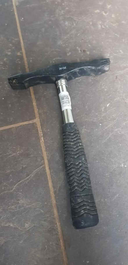 Photo of free 20oz scutch hammer (Sharpstone BA2) #1