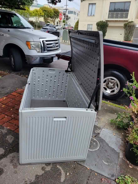 Photo of free Lg garage or outdoor storage chest (Sunset District San Francisco) #2