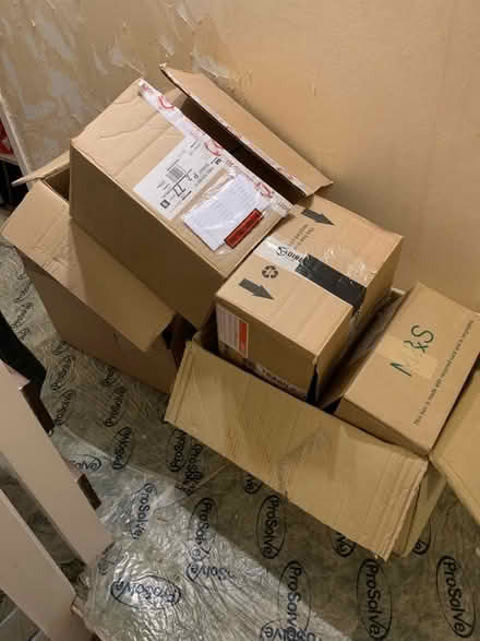 Photo of free Boxes and bubble wrap (Baslow DE45) #1