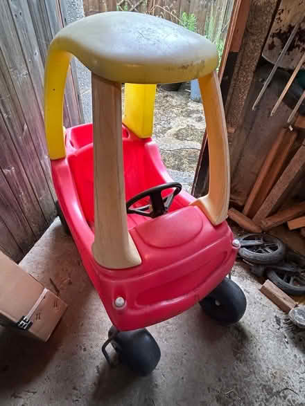 Photo of free Little Tykes play car (Guiseley LS20) #1