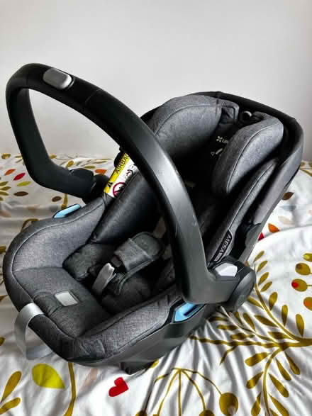 Photo of free Baby Car Seat (The Triangle Estate RH15) #2
