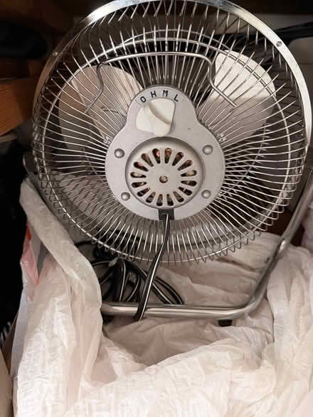 Photo of free Small fan (Sunnyvale (Wolfe)) #2