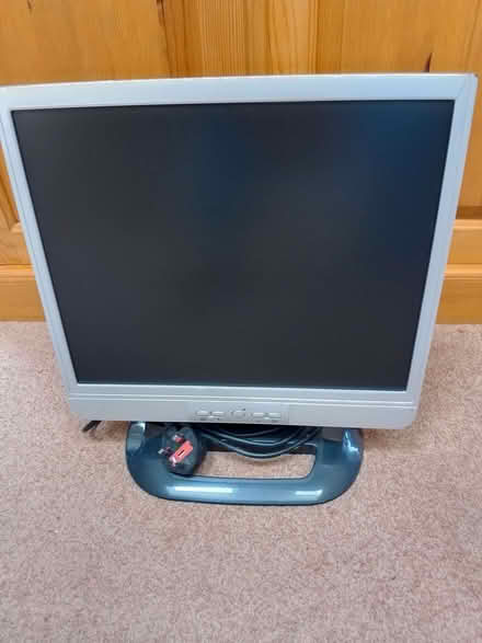 Photo of free 19" LCD monitor (Bexhill TN39) #1