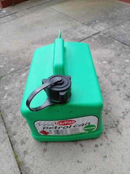 Photo of free Petrol can (TW3 Hounslow) #1