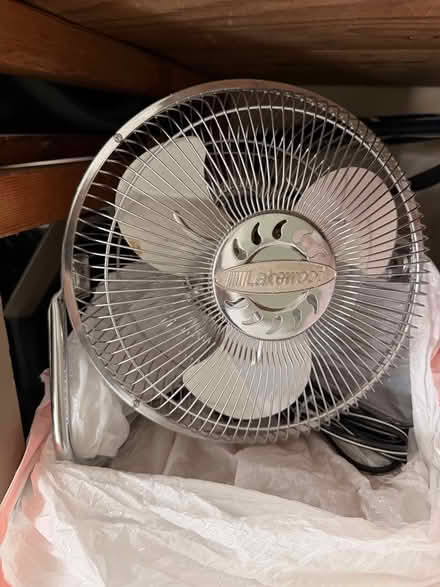 Photo of free Small fan (Sunnyvale (Wolfe)) #1