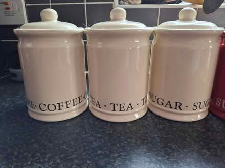Photo of free Ceramic Coffee/Sugar/Tea Cont'rs (Murrow) #1