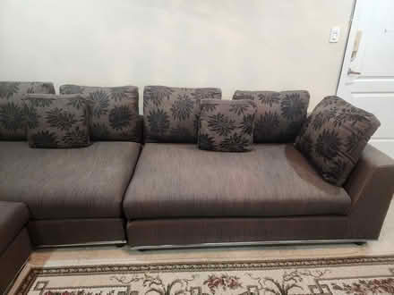 Photo of free L-shaped Sectional Sofa (Milton Ontario L9T6N5) #2