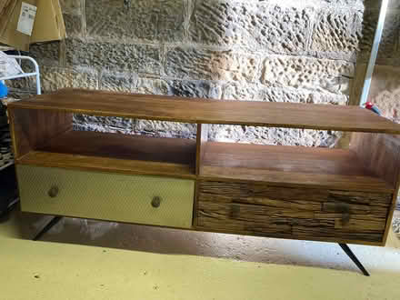 Photo of free Tv stand (Ph27eq) #2