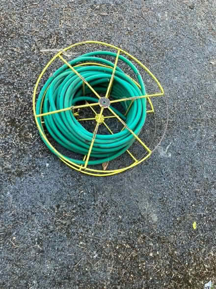 Photo of free hosepipe on a wheel (Weston Park BA1) #1