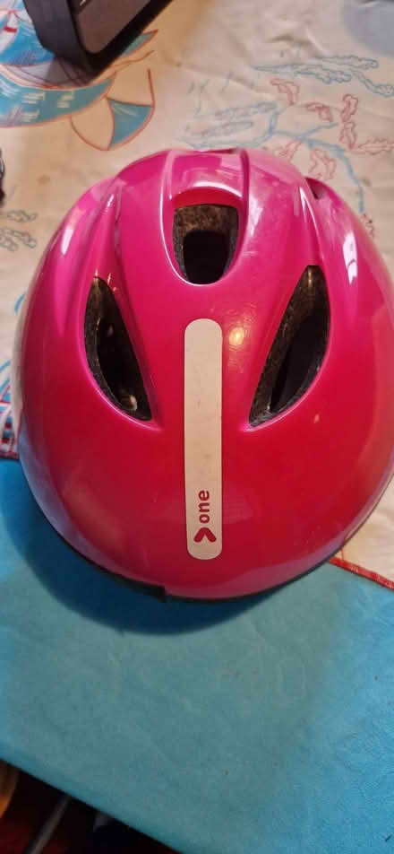 Photo of free Child's bicycle helmet; used but never involved in a crash (Walkley S6) #2