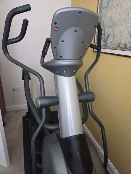 Photo of free Elliptical cross trainer NEEDS ELEC REPAIR (Wellingborough NN8) #4
