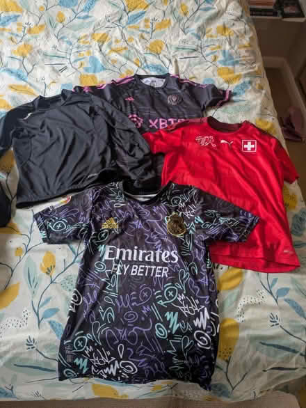 Photo of free Boys football tops Age 10-12 (Mosspark, Glasgow G52) #1