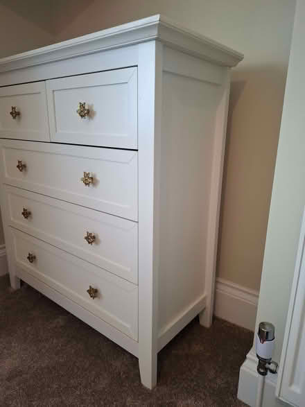 Photo of free white drawers (Quernmore LA2) #2