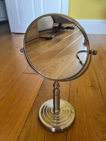 Photo of free Standing desk mirror (BR3 4) #1