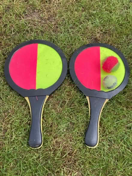 Photo of free Velcro Catch Ball Set (Caldecott OX14) #1