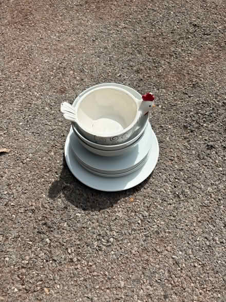 Photo of free Kitchen bric a brac (KT10) #4