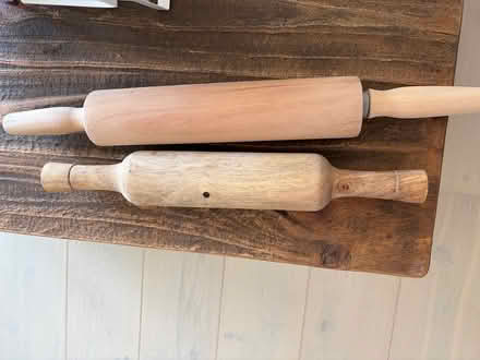 Photo of free 2 kitchen rolling pins (Jardin Ave) #1