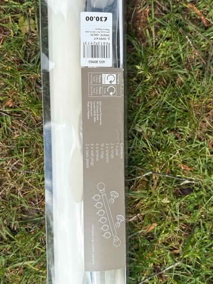 Photo of free 150cm curtain pole (Claygate KT10) #3