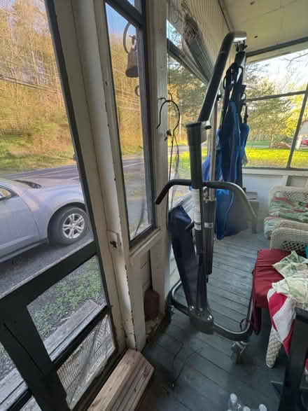 Photo of free Hoyer lift (Cauterskill Road) #4
