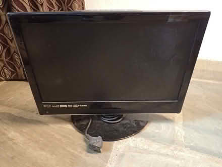 Photo of free MATSUI 22'' Ready Digital LCD TV with integrated DVD Player (Newbiggin on Lune CA17) #1