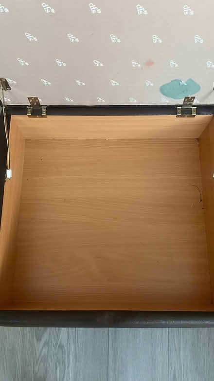 Photo of free Brown ottoman chair (Kt5) #2