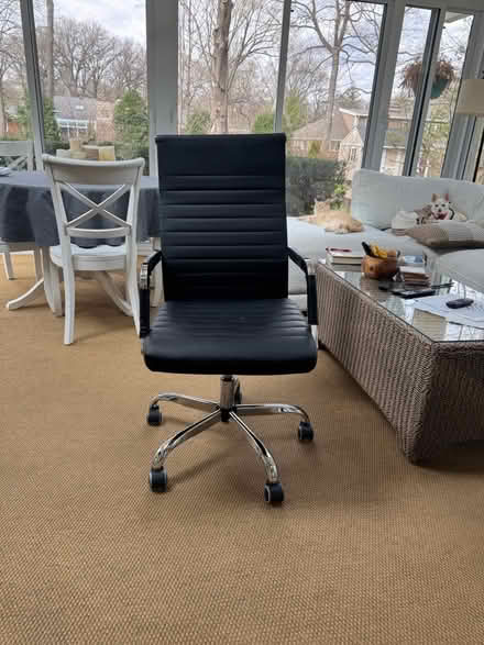 Photo of free Cool office chair (Meacham and Kirchhoff) #3
