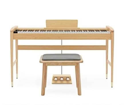 Photo of Digital/electric piano or keyboard (Seven Dials BN3) #1
