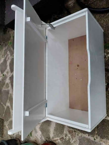 Photo of free Storage bench (TW15. Ashford) #2