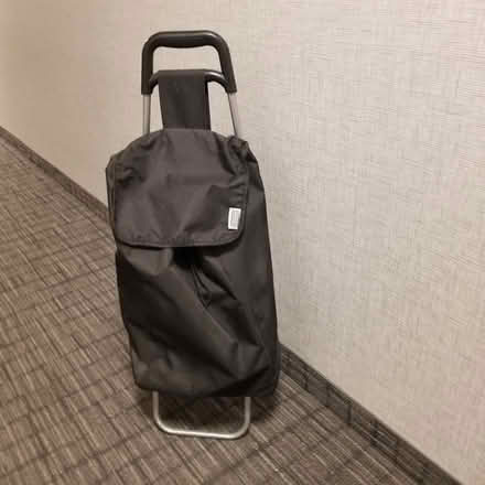 Photo of free Trolly / shopping cart (Yonge Eglinton) #1