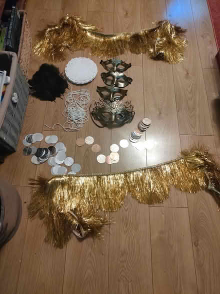 Photo of free Vintage party decorations (Llanberis LL55) #1