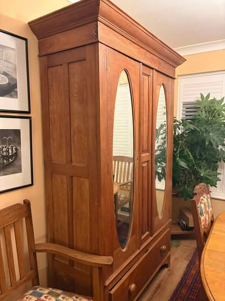 Photo of free Large double wardrobe (Rayleigh SS6) #3
