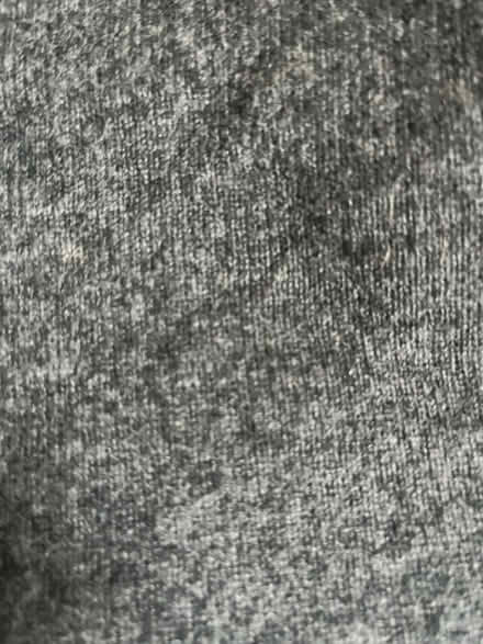 Photo of free Grey cashmere jumper for craft (Berkhamsted HP4) #2